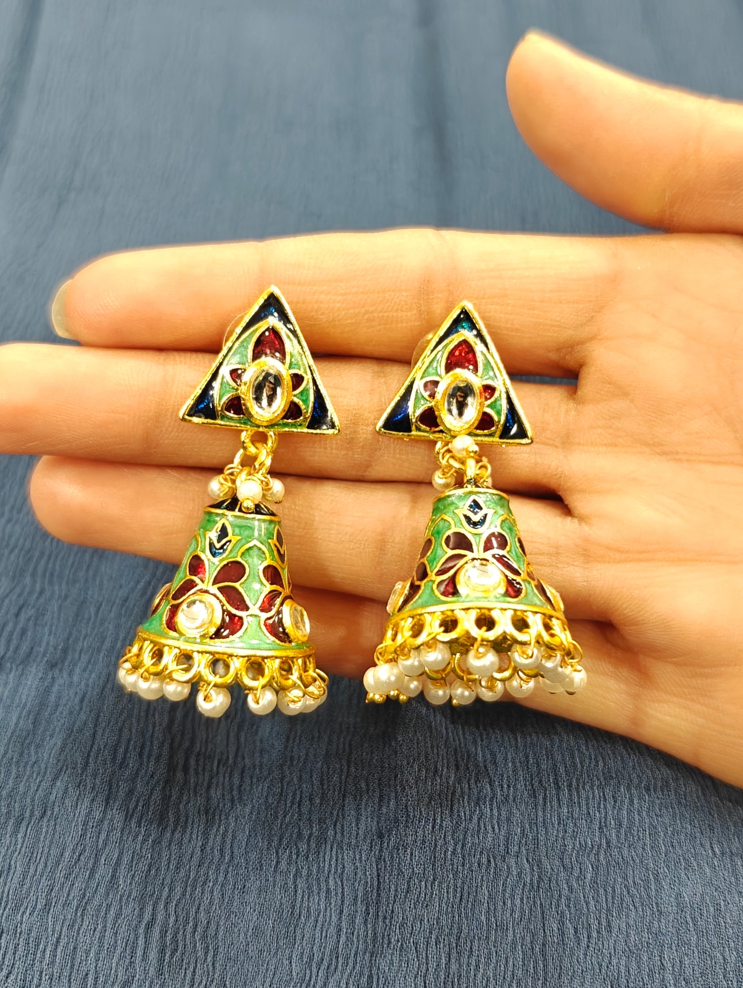 Fashionable Jhumki 012326