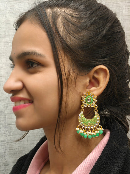 Fashionable Dangler 012369