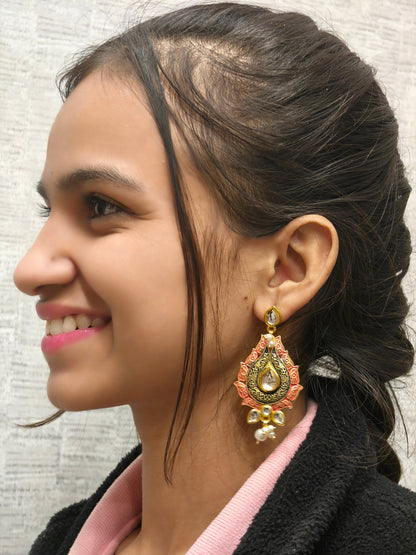 Fashionable Dangler 012368