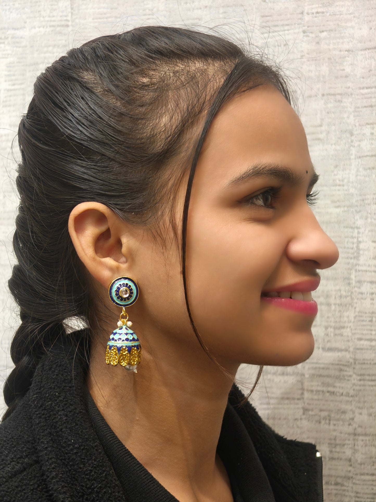 Aarohi Jhumki Earrings 012333