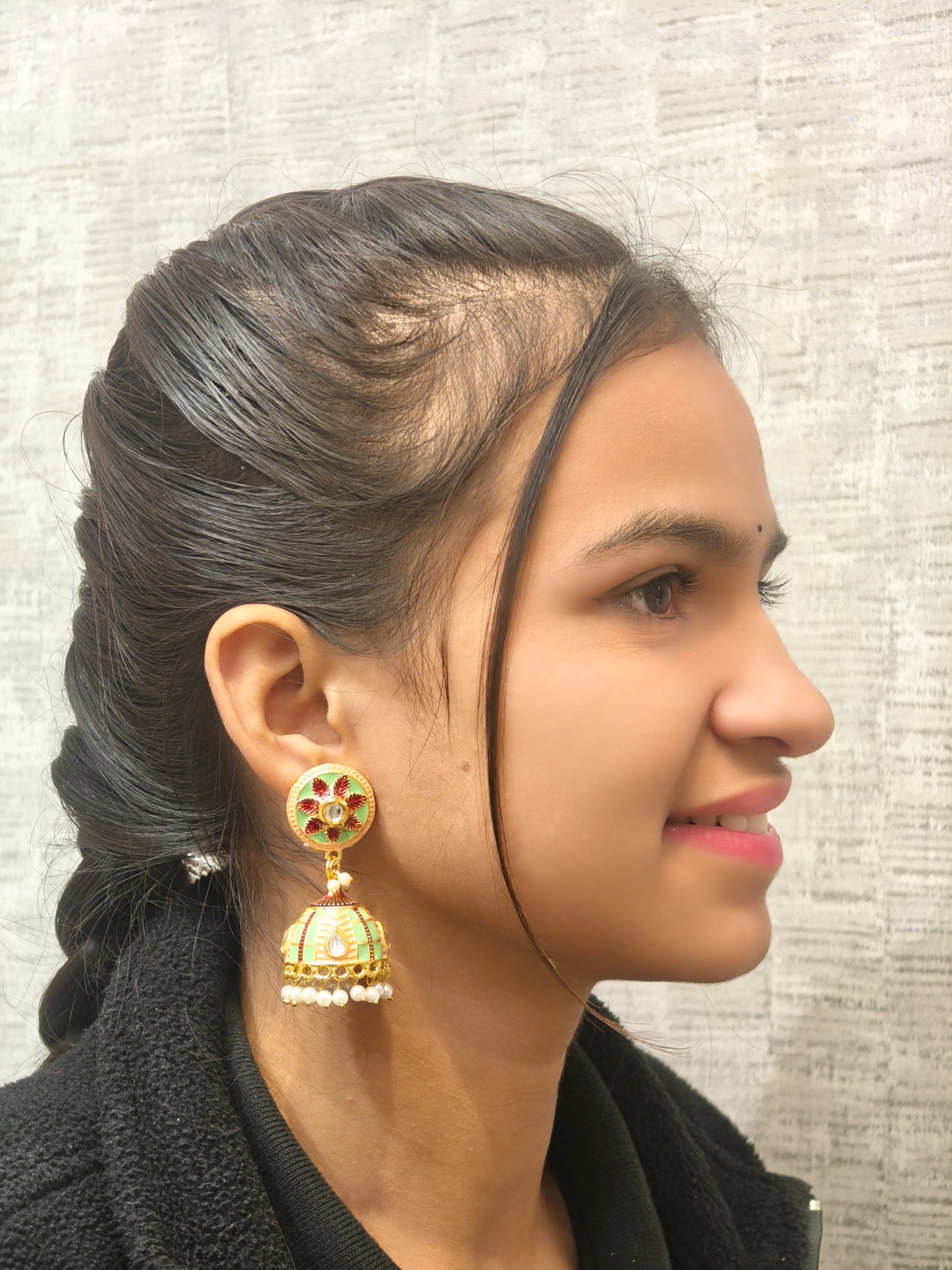 Fashionable Jhumki 012325